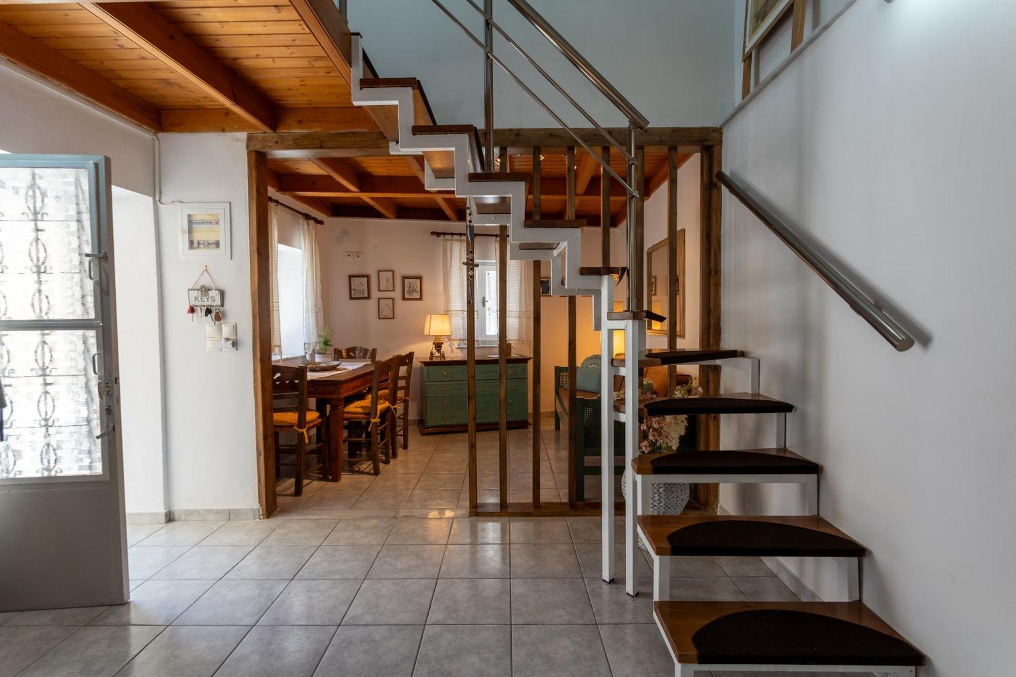Spacious Home With Yard, Mytilene Lesvos Esterno foto